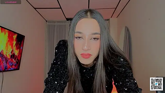 Snapshot of Goddivaa chatting on 12.05.25 Goddivaa online show from 12.05.25