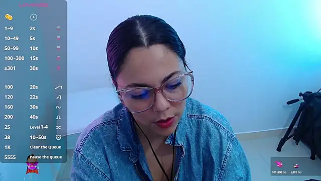 Snapshot of Mailywindsor chatting on 02.11.25 Mailywindsor online show from 02.11.25