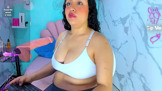 cristal horny19 online show from 07.23.26