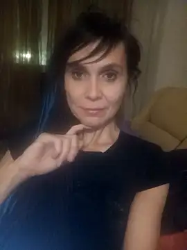 Francenia lolis online show from 12.16.25