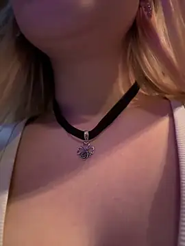 -Sexy Barbie- online show from 12.28.24