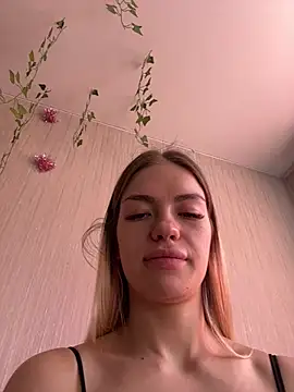 -Sexy Barbie- online show from 03.14.25