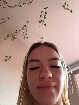 -Sexy Barbie- online show from 10.27.25