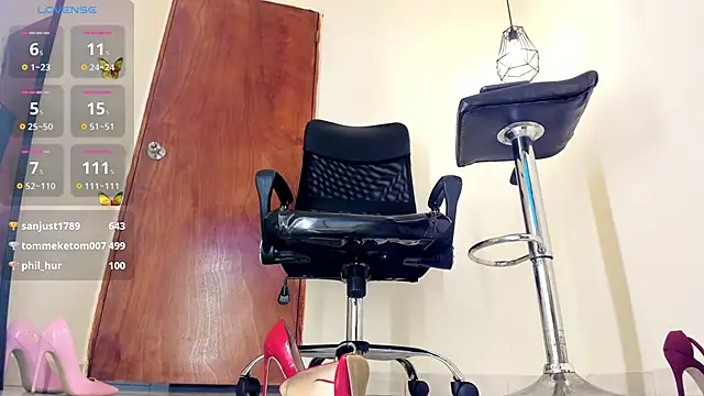 Snapshot of aitana-purple chatting on 02.10.25 aitana-purple online show from 02.10.25