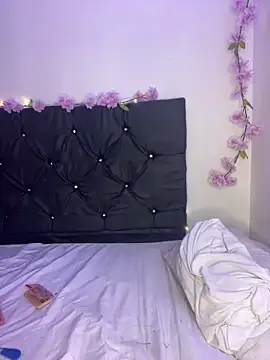 alisson carolina73 online show from 01.26.25