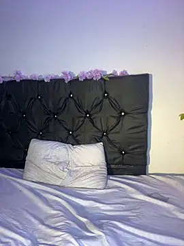 alisson carolina73 online show from 02.21.25