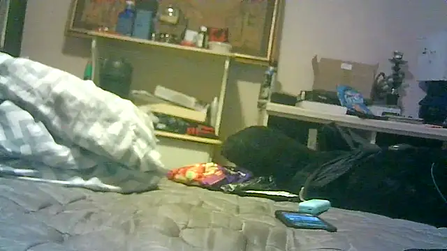 Snapshot of DI4MOND_FIR3 chatting on 10.26.25 DI4MOND FIR3 online show from 10.26.25