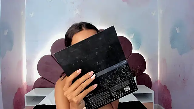 Snapshot of Carohorny4u chatting on 03.10.26 Carohorny4u online show from 03.10.26