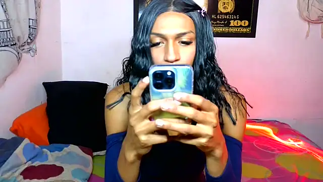 alexxa Rooa online show from 04.22.26