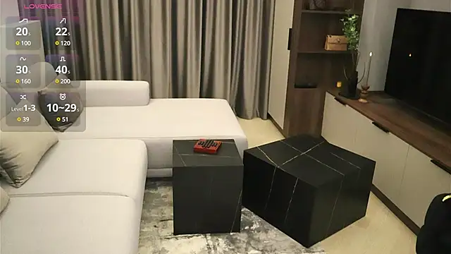 IrisNoire online show from 01.13.25