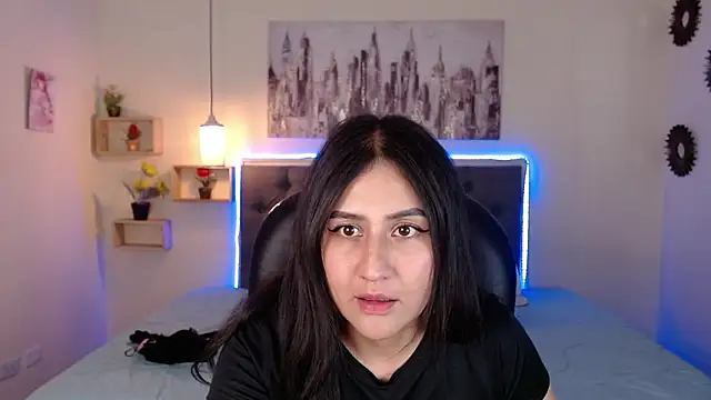 mia aira online show from 01.24.25