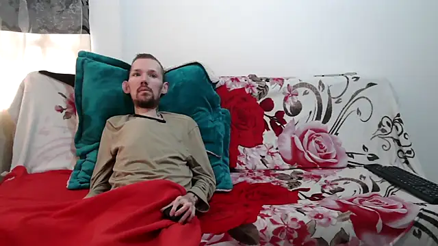 Sophia and Thomas online show from 03.12.26