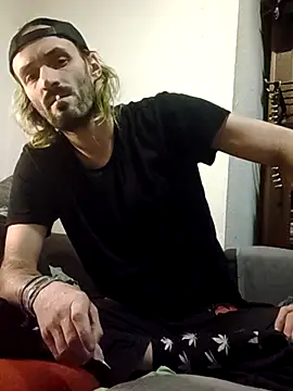 Snapshot of harterdome chatting on 11.12.25 harterdome online show from 11.12.25