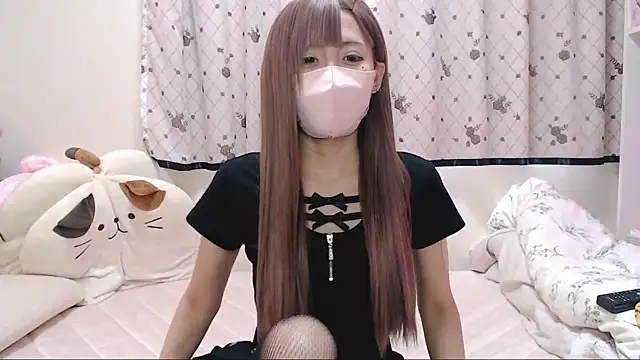  hiyor  online show from 09.13.25