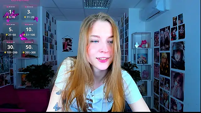 Snapshot of CuteMousee chatting on 01.30.25 CuteMousee online show from 01.30.25