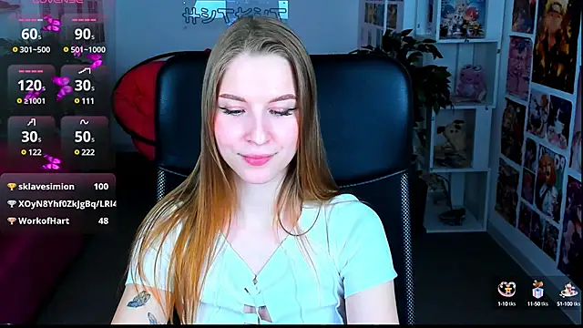 Snapshot of CuteMousee chatting on 01.30.25 CuteMousee online show from 01.30.25