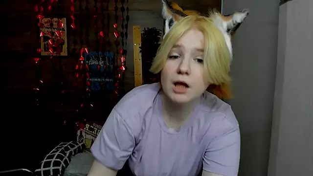 Snapshot of Java_fire chatting on 03.10.25 Java fire online show from 03.10.25