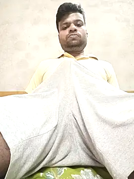 Snapshot of RohanBig chatting on 05.08.26 RohanBig online show from 05.08.26