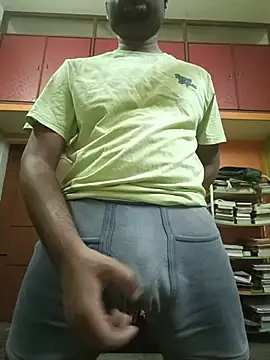Snapshot of RohanBig chatting on 07.17.26 RohanBig online show from 07.17.26
