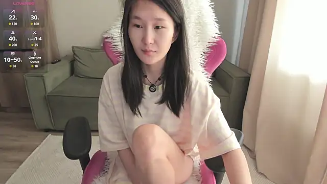 Snapshot of sweetiebunny22 chatting on 08.04.26 sweetiebunny22 online show from 08.04.26