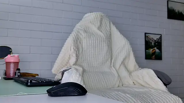 Snapshot of TinaDavil chatting on 07.01.26 TinaDavil online show from 07.01.26
