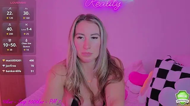 Snapshot of Daisydelicious chatting on 05.22.26 Daisydelicious online show from 05.22.26