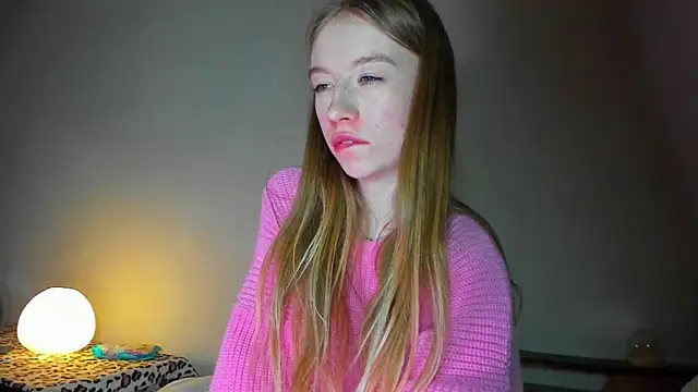 minidivaa  online show from 04.22.26