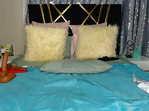 MissBigNipples online show from 05.12.26