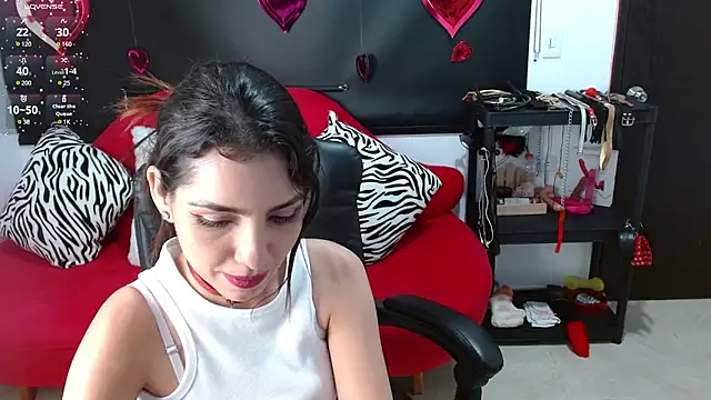 Snapshot of Carolaine69_ chatting on 02.26.25 Carolaine69  online show from 02.26.25