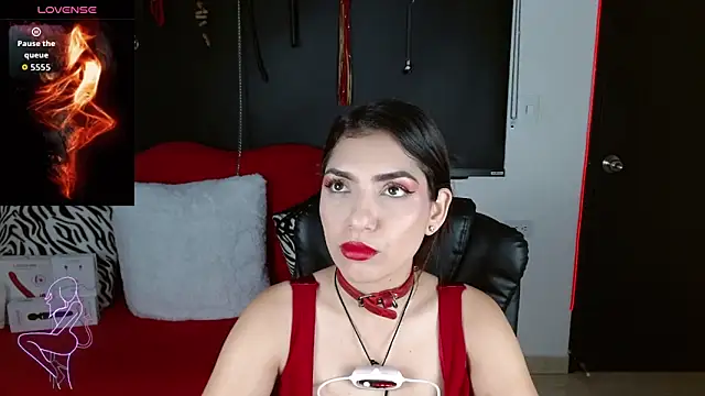 Snapshot of Carolaine69_ chatting on 09.12.25 Carolaine69  online show from 09.12.25