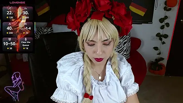 Snapshot of Carolaine69_ chatting on 10.03.25 Carolaine69  online show from 10.03.25