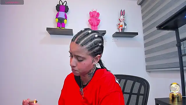 Gangster Girl online show from 03.20.26