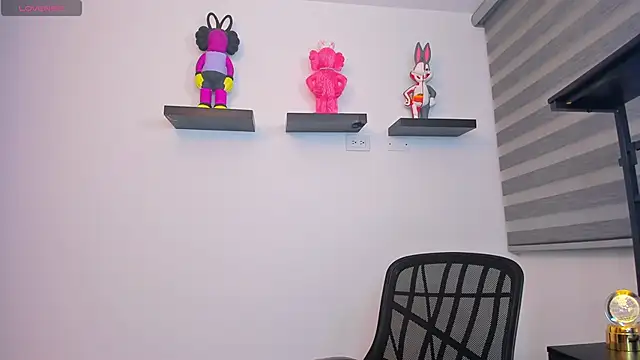 Gangster Girl online show from 03.24.26