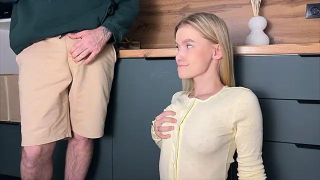 Adelovenick online show from 02.06.26