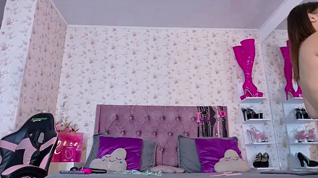 Snapshot of AvrillThomas chatting on 03.20.26 AvrillThomas online show from 03.20.26