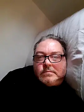 Snapshot of bluangelo chatting on 03.02.25 bluangelo online show from 03.02.25