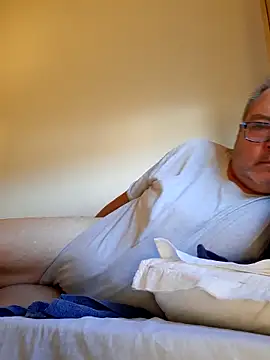 Snapshot of bluangelo chatting on 09.14.25 bluangelo online show from 09.14.25