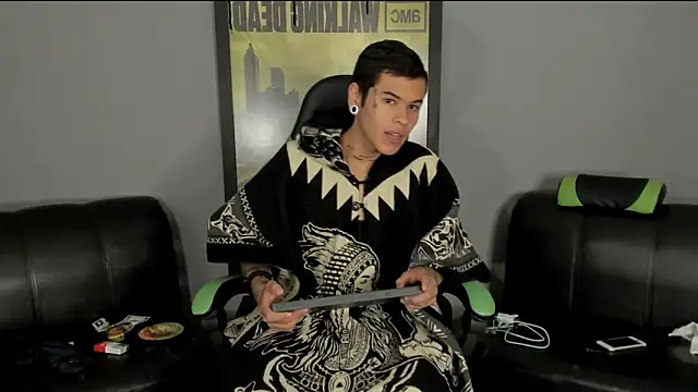 Snapshot of jamesinked_ chatting on 02.26.25 jamesinked online show from 02.26.25