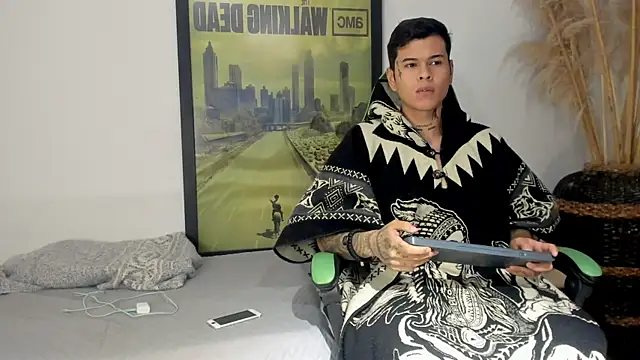 Snapshot of jamesinked_ chatting on 01.06.26 jamesinked online show from 01.06.26