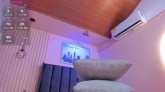 viiolett lee online show from 02.13.25