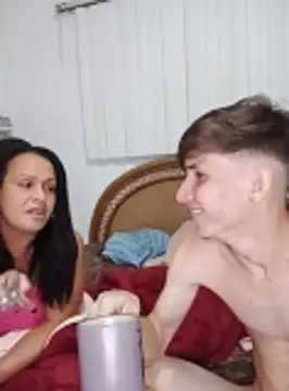 Milfvalesk online show from 10.22.25