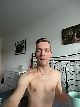 Snapshot of nickdtr chatting on 07.19.26 nickdtr online show from 07.19.26