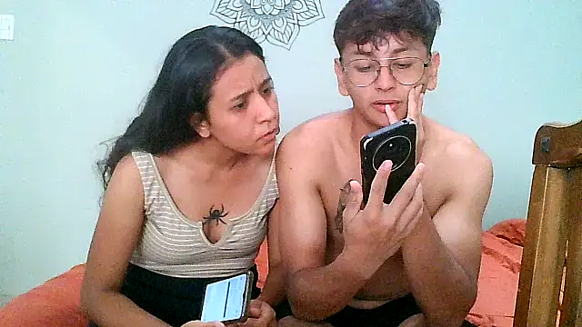 Snapshot of teendotados chatting on 01.10.26 teendotados online show from 01.10.26