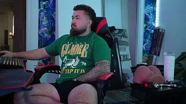 Snapshot of B_The_Creator_X chatting on 02.04.26 B The Creator X online show from 02.04.26