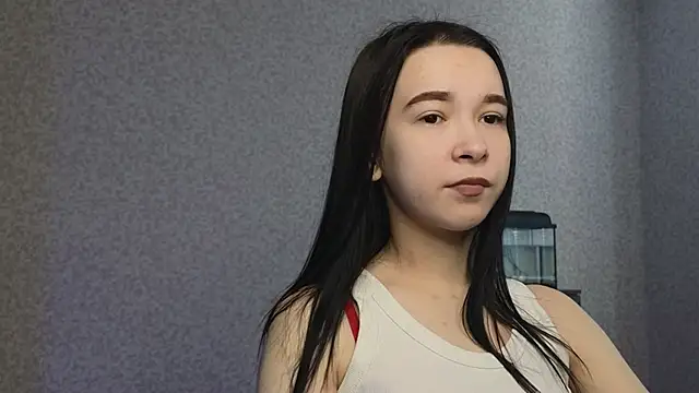 Snapshot of LilithStrangfor chatting on 04.15.26 LilithStrangfor online show from 04.15.26