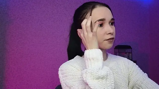 Snapshot of LilithStrangfor chatting on 04.22.26 LilithStrangfor online show from 04.22.26