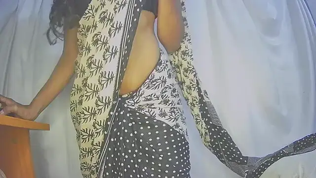 Snapshot of PerfectAhinsa chatting on 01.14.26 PerfectAhinsa online show from 01.14.26