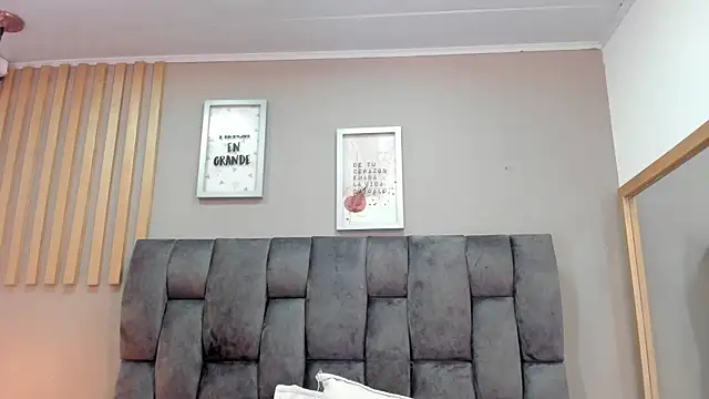 Snapshot of mariaa_fernanda chatting on 12.16.25 mariaa fernanda online show from 12.16.25