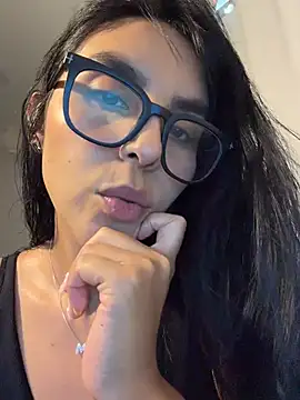  miaquevedo  online show from 07.31.26