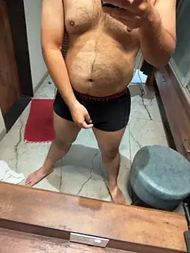 versatile guy01 online show from 02.08.26